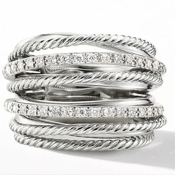 🎄NWOT 925 SILVER RING🎄 - Picture 1 of 3